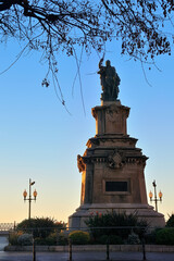 Fototapeta premium Monumento a Roger de Lauria en Tarragona