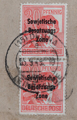 briefmarke stamp vintage retro alt old rot red papier paper 30 pfennig sowjetische besatzungzone...