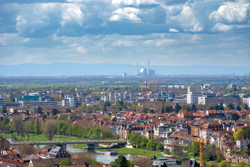 Obraz premium large power plant Mannheim, view from Heidelberg