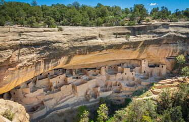 Ancestral Puebloan Cliff Dwellings at Mesa Verde National Park