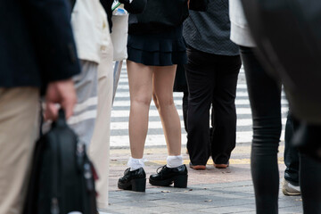 若い女性の足のアップ