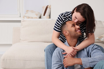Obraz premium Dating agency. Happy couple enjoying time together at home, space for text