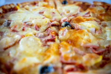 pizza tartiflette avec fromage