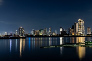 Fototapeta na wymiar Manila bay at night in Philippines
