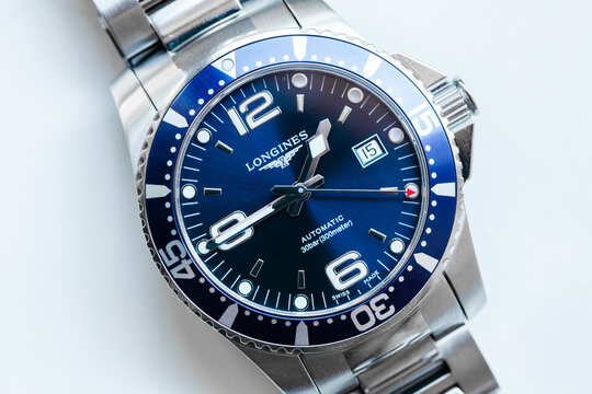 Longines HydroConquest. Automatic Swiss made diver wrist watch