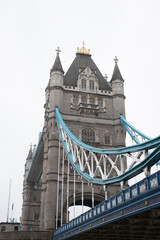 Fototapeta na wymiar The old Tower Bridge in London