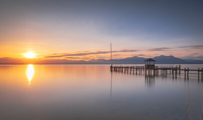 Sonnenaufgang am See