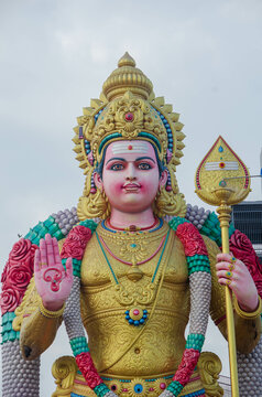 Lord Murugan hindu god statue
