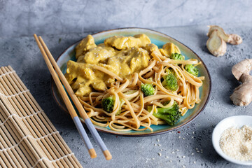 Vegan noodles with chicken and vegetables