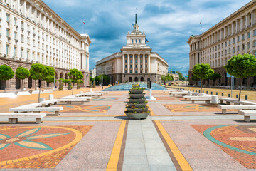 National Assembly of Bulgaria and council of ministers at independence square in Sofia. - obrazy, fototapety, plakaty