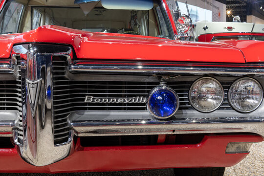 Close up of a Pontiac Superior ambulance from 1968