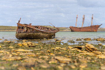 Ein altes Walfänger Wrack in Whalebone Cove vor Stanley auf den Falklandinseln. Stanley im...