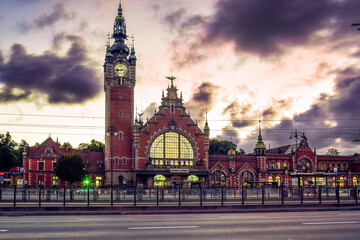 Fototapeta na wymiar Poland Gdansk glowny rail station