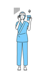 預金通帳を見て落ち込む頭に包帯を巻いた女性入院患者