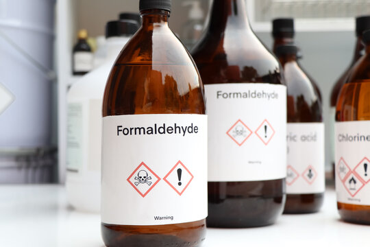 Formaldehyde, Hazardous chemicals and symbols on containers