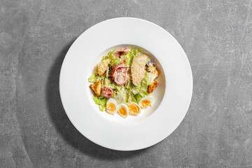 Caesar salad with chicken