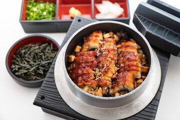 日本食ー鰻の丼セット