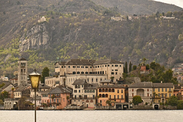 Obraz premium Il Lago d'Orta e l'Isola di San Giulio - Piemonte
