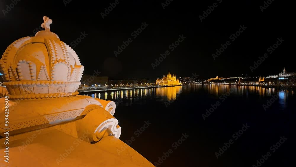 Canvas Prints The Holy Crown of Hungary on Margaret Bridge, Budapest, Hungary