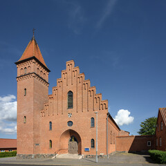 Obraz premium Imposante Straßenfront der katholischen 