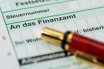 Steuererklärung auf Formular für Finanzamt