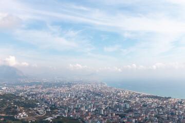Fototapeta na wymiar Panoramic view of Alanya from the observation deck