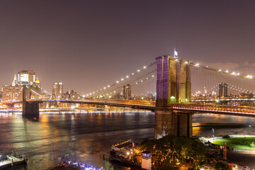 Fototapeta na wymiar City Bridge At Night