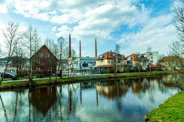 Obraz premium Frühlingswanderung im Bayerischen Wald durch die Kurstadt Regen - Bayern - Deutschland 