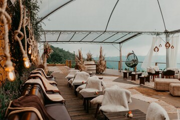 Modern area with rugs and seats for a wedding celebration