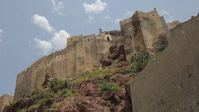 The Yemeni city of Taiz, and the Cairo Citadel, the most important historical monuments in Yemen	