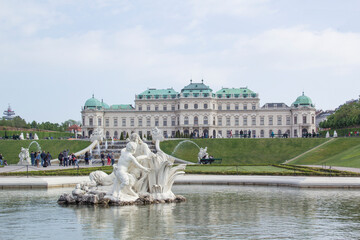 Fototapeta na wymiar Beautiful view of the Belvedere Palace in Vienna, Austria