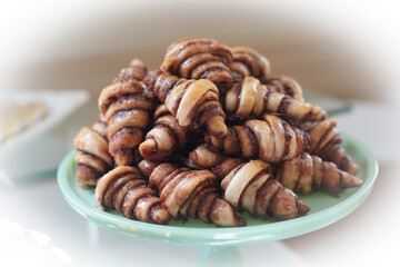 spiral cinnamon dessert with focus on front of treat 