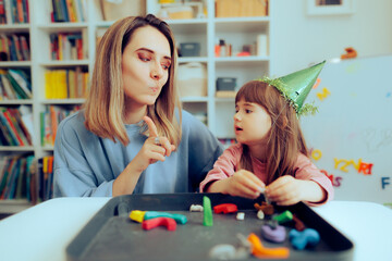 Mother Saying No Setting Limits During Playtime. Mom imposing boundaries in non-permissive parenting style upbringing
 - obrazy, fototapety, plakaty