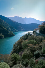 Obraz na płótnie Canvas Beautiful early summer scenery of the yoshino River flowing through Miyoshi City, Tokushima Prefecture