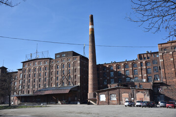 Polska, Wroclaw - 1 marca 2023: Mlyn Sulkowice, stary mlyn we Wroclawiu.