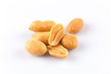 peanut nuts salt in heap