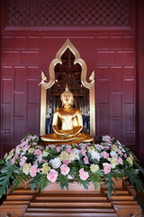 Obraz premium buddha in temple