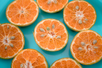 slices of orange