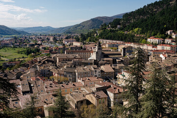Fototapeta na wymiar View of Sisteron's Old Town and Cathedral, France