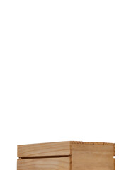 caja de madera clásica clara en fondo blanco como base ideal para exhibir productos cosméticos, alimenticios y otros / light classic wooden box on a white background as an ideal base for displaying co