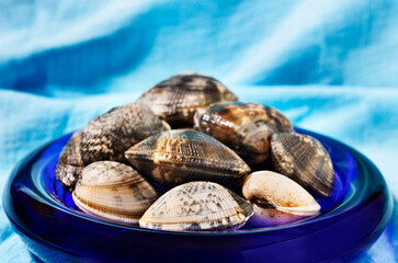 Plate with fresh clams