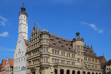 Fototapeta na wymiar Edificio del Ayuntamiento de Rothenburg ob der tauber, Alemania