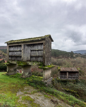 H&oacute;rreos en Cerdedo-Cotobade (Galicia, Espa&ntilde;a)