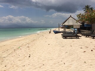 paradise beach in gili islands