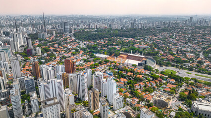 Obraz premium Bairro Higienópolis São Paulo Avenida Angélica Ruas Parque Buenos Aires Prédios Residenciais Urbana Cidade Metrópole Construção Engenharia Aéreo Drone Janelas Telhados Carros Pacaembu Paisagem SP