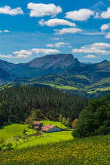Primavera sobre el valle del Duranguesado