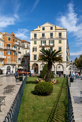 Platz in der Altstadt von Korfu Stadt