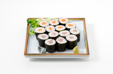 マグロとサーモンの細巻き