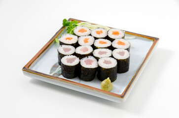 マグロとサーモンの細巻き