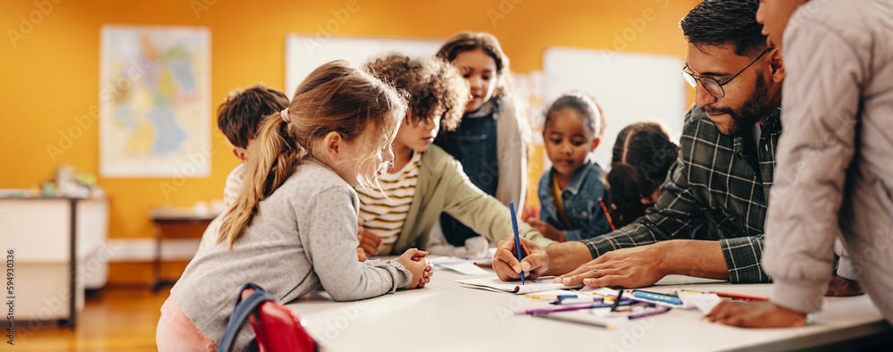 Wall mural Art and creativity in an elementary school class